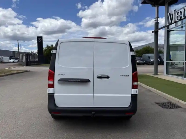 Mercedes Vito fourgon 114 cdi compact bva rwd — photo 4