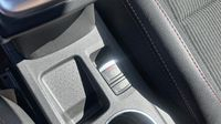 Renault Captur 1.3 TCe mild hybrid 140ch RS Line — photo 20