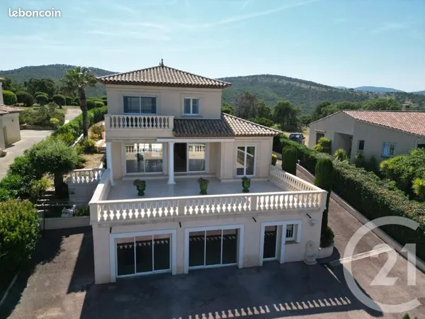 Propriété 6 pièces 245 m²