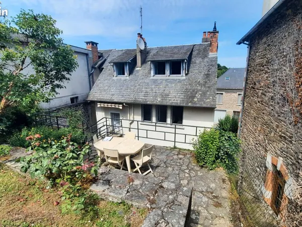 Maison 8 pièces 161 m²