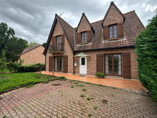 Maison 6 pièces 177 m²