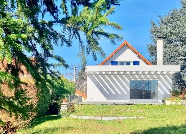 Maison 8 pièces 167 m²