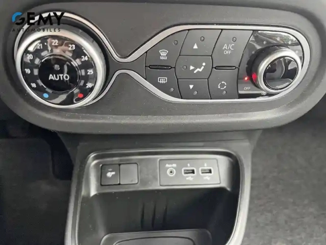 Renault Twingo iii sce 65 — photo 21