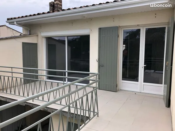 Appartement t3 avec garage et terrasse
