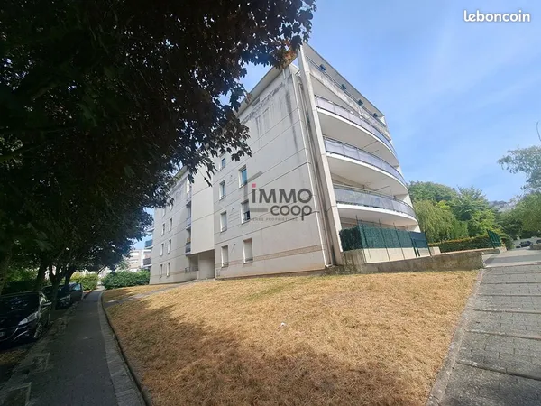 Appartement 4 pièces 81 m²