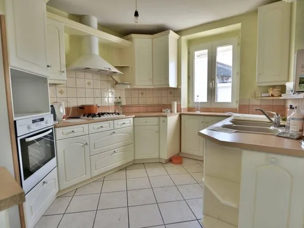 Maison 7 pièces 101 m²