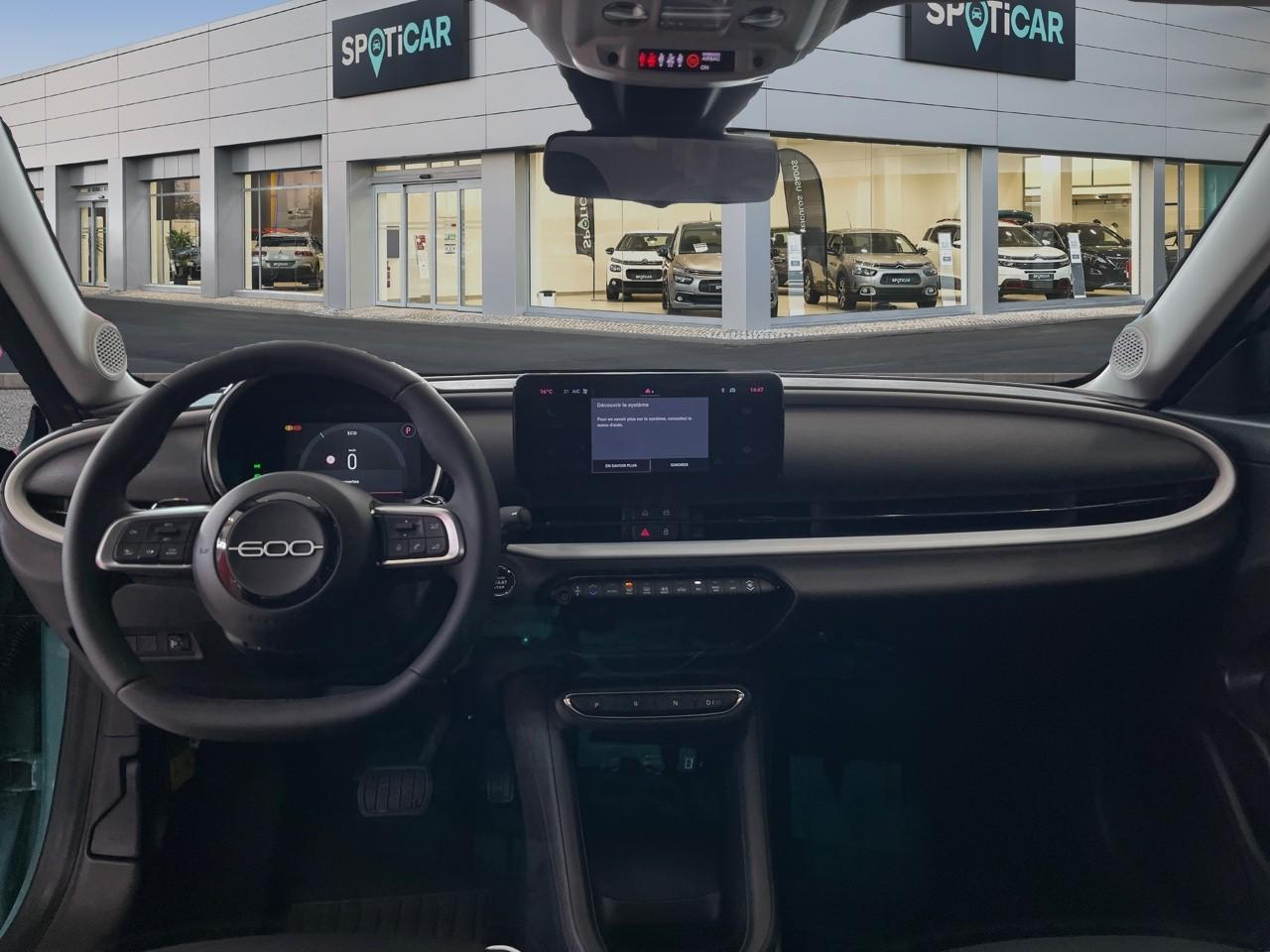 Fiat 600 1.2 hybrid 136ch pack confort dct6 — photo 8