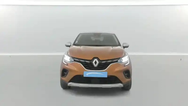 Renault Captur e-tech 145 - 21 — photo 11