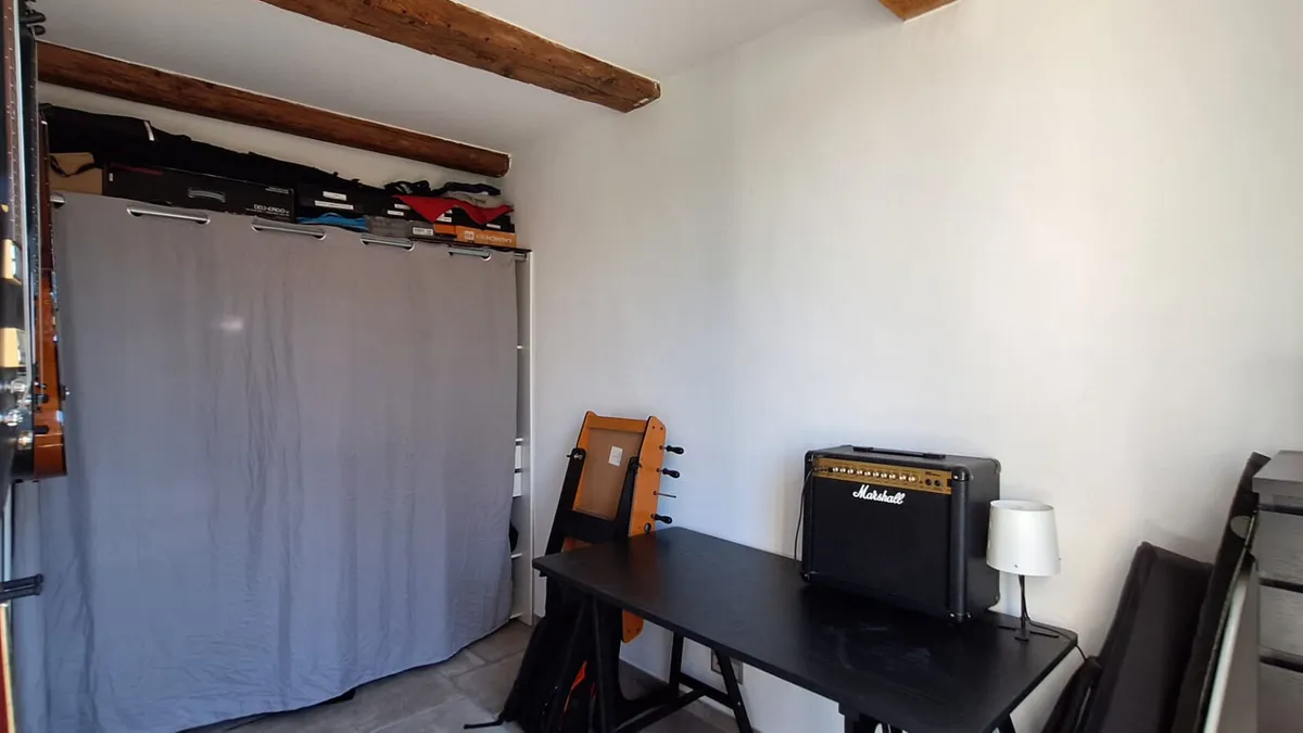 Photo 5