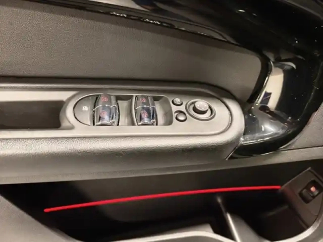 Mini Countryman cooper s e yours all4 — photo 14