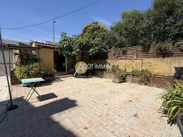 LA GARDE , 5 pièces 153 m2, Esprit maison, Jardin, Cave et G
