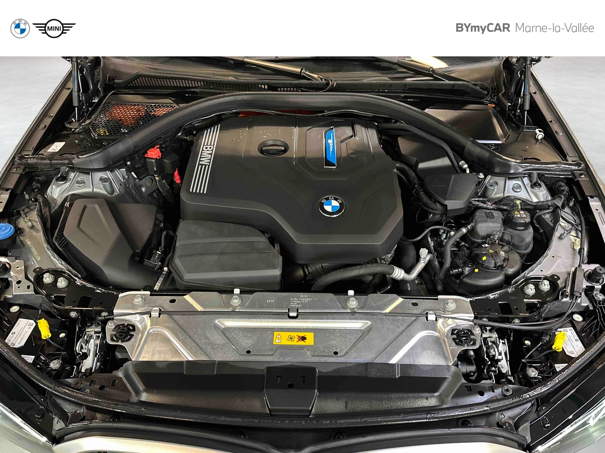 BMW Touring 320e 204 ch BVA8 — photo 17