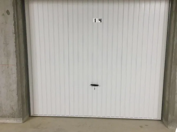 Location box de garage
