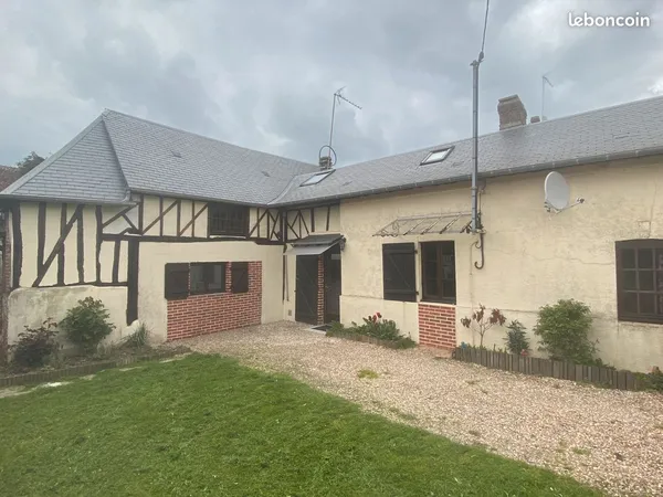 Maison avec petit jardin centre Harcourt
