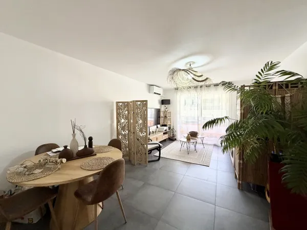Appartement 2 pièces 61 m²