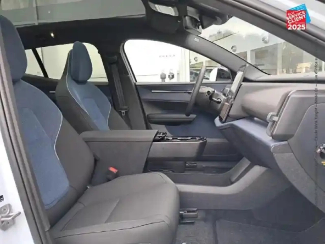 Volvo Ex30 single extended range 272ch ultra — photo 9
