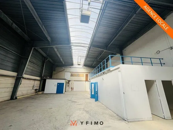 Local d'activité 774 m²