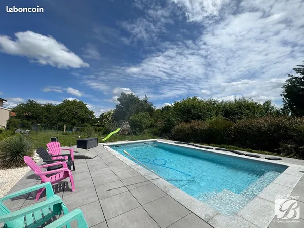 Propriété 11 pièces 295 m²