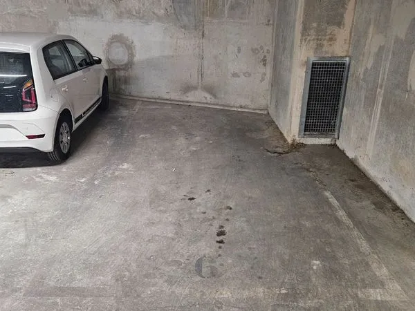 Place de parking sous-sol sécurisé à louer - Arcueil 94110