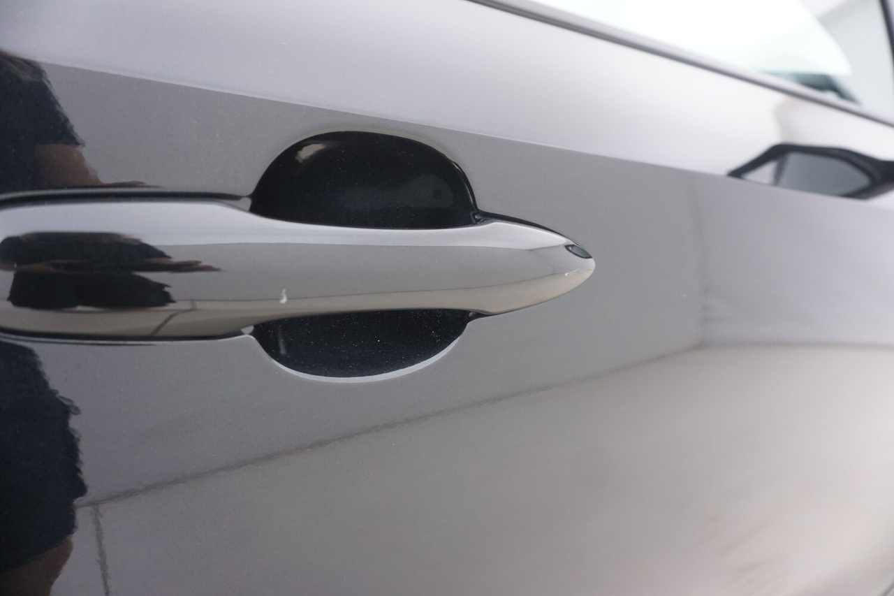 Toyota Corolla Touring Sports — photo 22