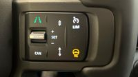 Land-Rover Defender 110 2.0 P300e PHEV X-Dynamic HSE — photo 25