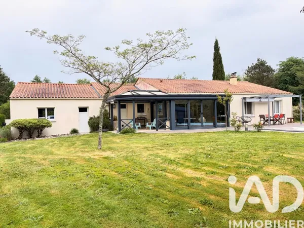 Maison 6 pièces 160 m²