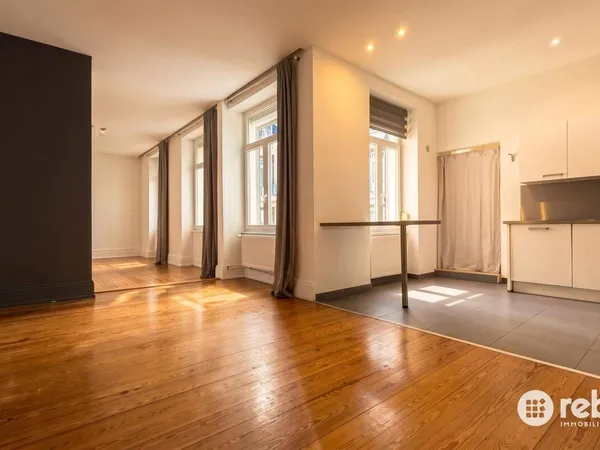 Appartement 5 pièces 103 m²