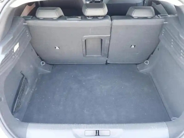 Peugeot 308 iii puretech 130 s&amp;s allure pack — photo 13