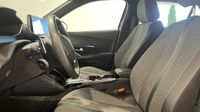 Peugeot 2008 1.2 PureTech 130ch S&S Allure EAT8 — photo 12