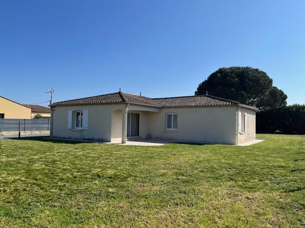 À quelques pas de la plage - Maison de plain-pied avec terrain piscinable