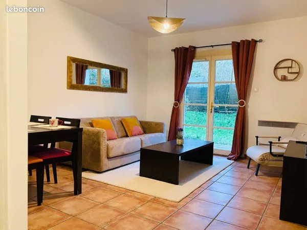 Appartement plain pied dans résidence sécurisée
