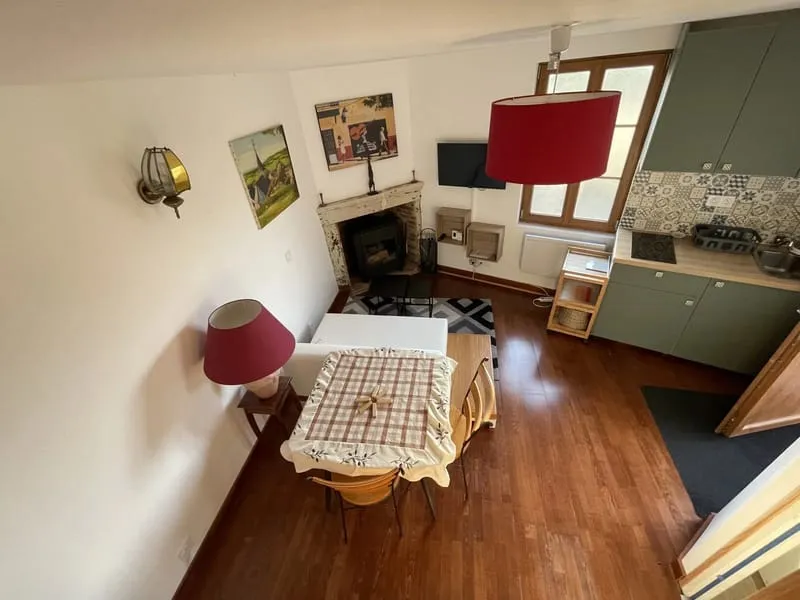 Photo 3