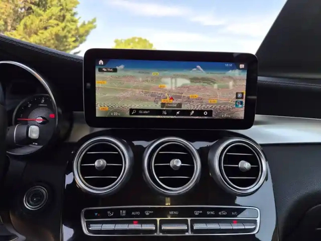 Mercedes Glc 200 d 9g-tronic — photo 22