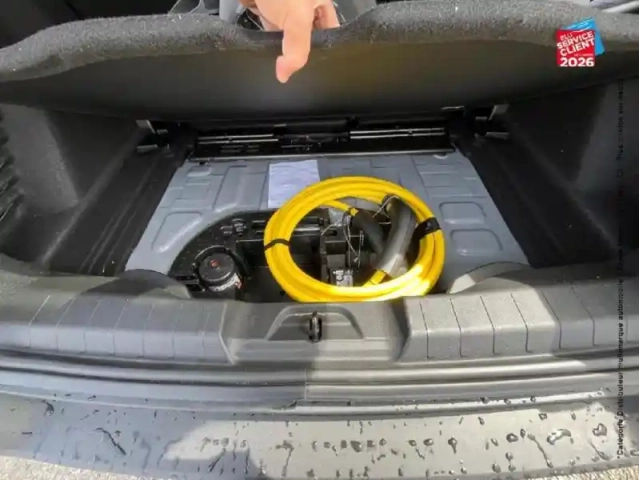 Jeep Avenger electrique 156ch 115kw summit — photo 14