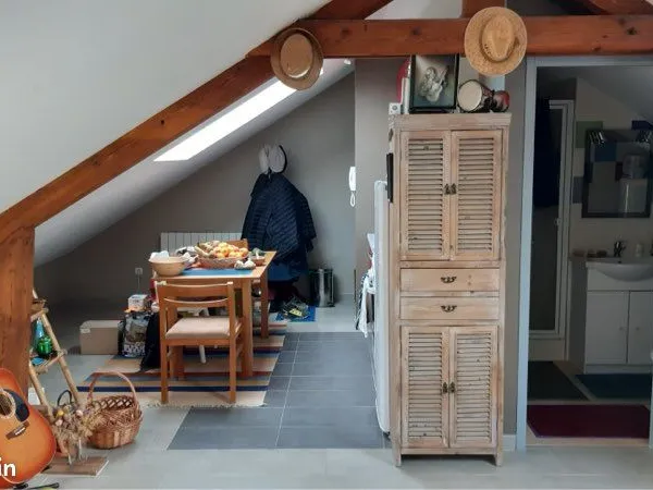 Location charmant F1 Roussy le village