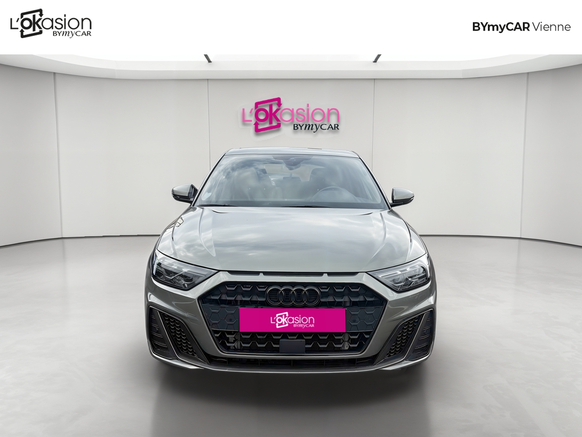 Audi A1 Sportback 35 TFSI 150 ch S tronic 7 — photo 8