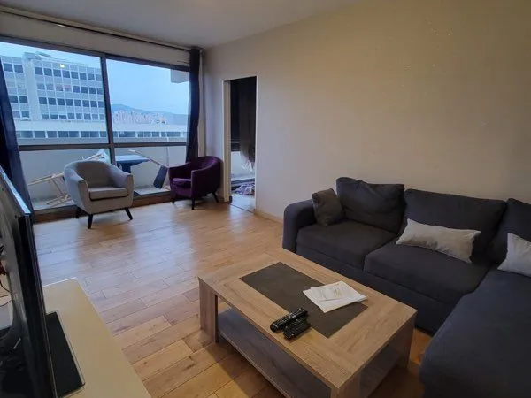 Chambre de 9m² à louer près de Grand'Place - Colocation meublée