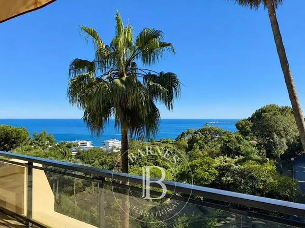 Appartement 2 pièces 64 m²