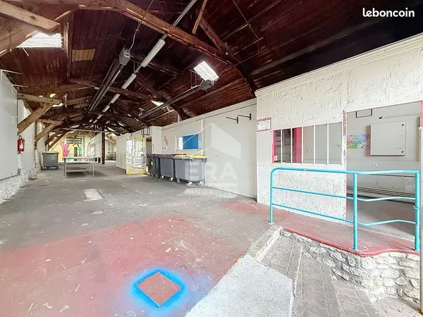 Local commercial 278 m² ETAMPES
