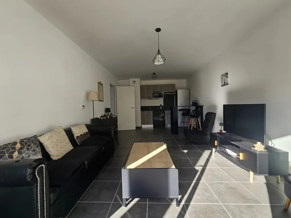 Caudéran Résidence récente T3 de 62m2, terrasse et place parking intérieur et ascenseur