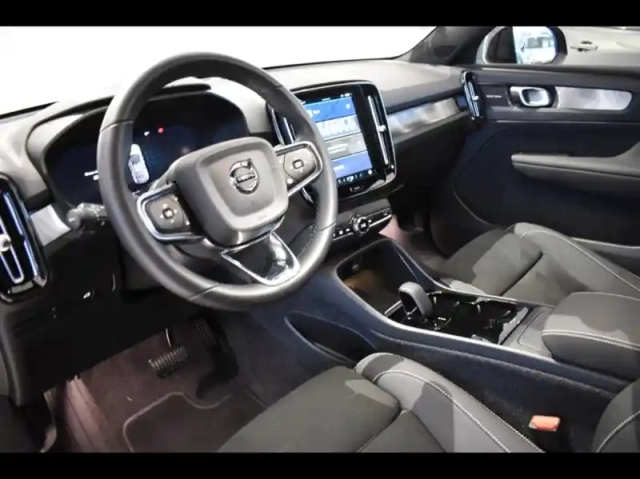 Volvo C40 recharge twin 408ch ultimate awd — photo 24