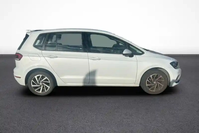 Volkswagen Golf Sportsvan 1.0 tsi 110 bmt bvm6 — photo 7