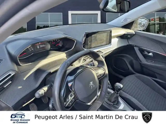 Peugeot 2008 puretech 130 s&amp;s bvm6 — photo 79
