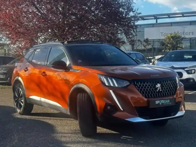 Peugeot 2008 1.2 puretech 130ch s&amp;s gt pack eat8 — photo 3