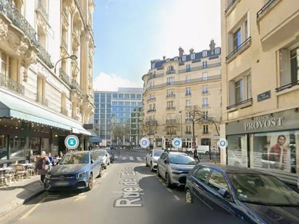 Parking 16 m²