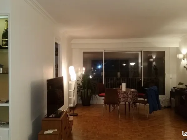 Grand appartement bord de l' Orne Prairie