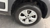 Dacia Duster 1.5 Blue dCi 115ch Confort 4x2 - 19 — photo 20