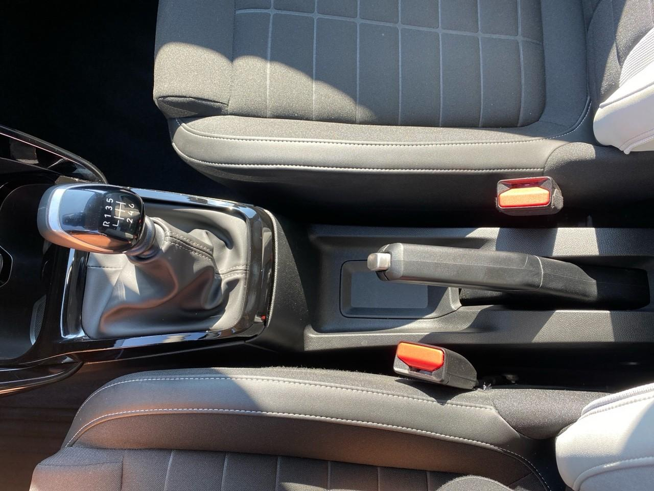 Citroën C3 1.2 turbo 100ch max — photo 19