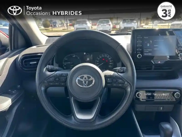 Toyota Yaris 116h dynamic 5p my21 — photo 13