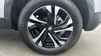 Peugeot 2008 1.5 BlueHDi 130ch S&S Allure EAT8 — photo 11